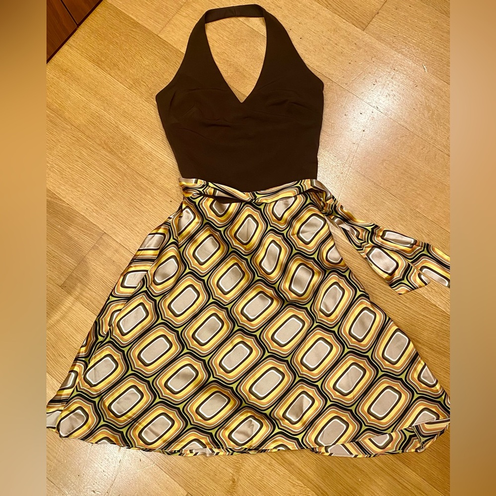 Laundry by Shelli Segal retro print dress